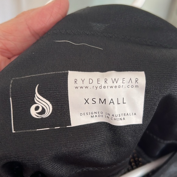 Jersey - Picture 5 of 5